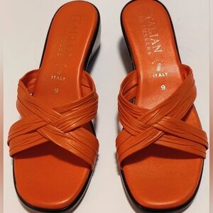 Italian Shoemakers Womens 9 Wedge Sandals Orange Leather